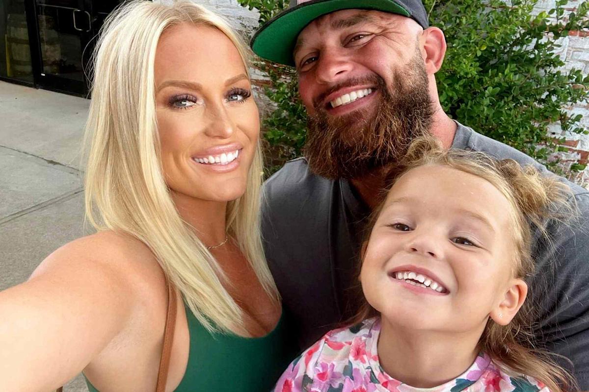 Featured image for Georgia Mom of 3 Paralyzed After Cosmetic Treatment