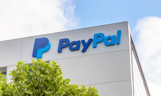 Featured image for "PayPal's CEO Unveils AI Innovations, Divides Analysts and Traders"