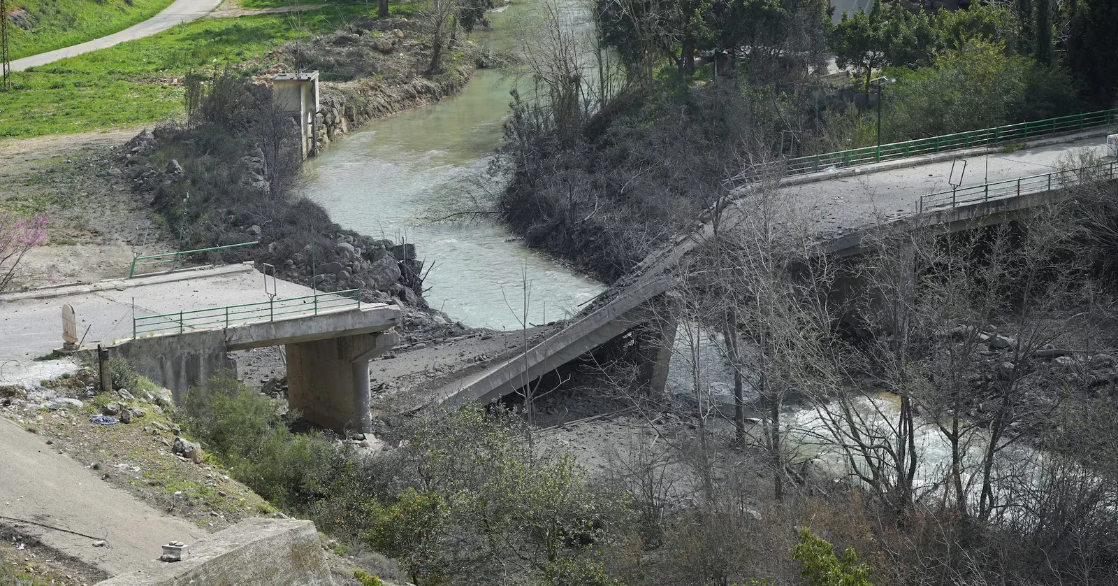 Israel broadens Lebanon strike, warns of Gaza-scale devastation