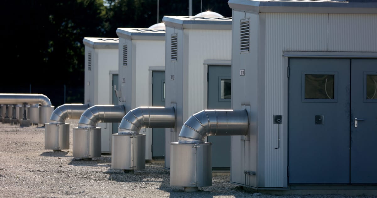 Featured image for Russia's Gazprom Halts Gas Supplies to Austria