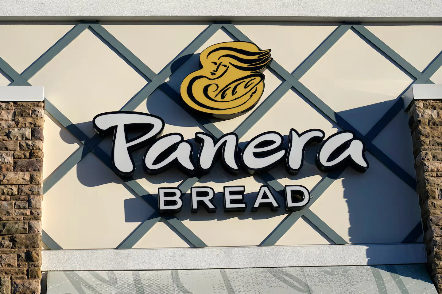Panera closes Franklin bakery, cuts 92 jobs