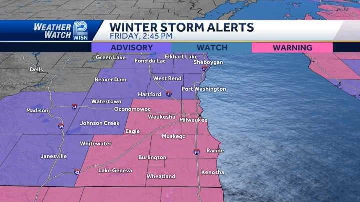 Winter Storm Brings Heavy Snow and Wind to Chicago Area.