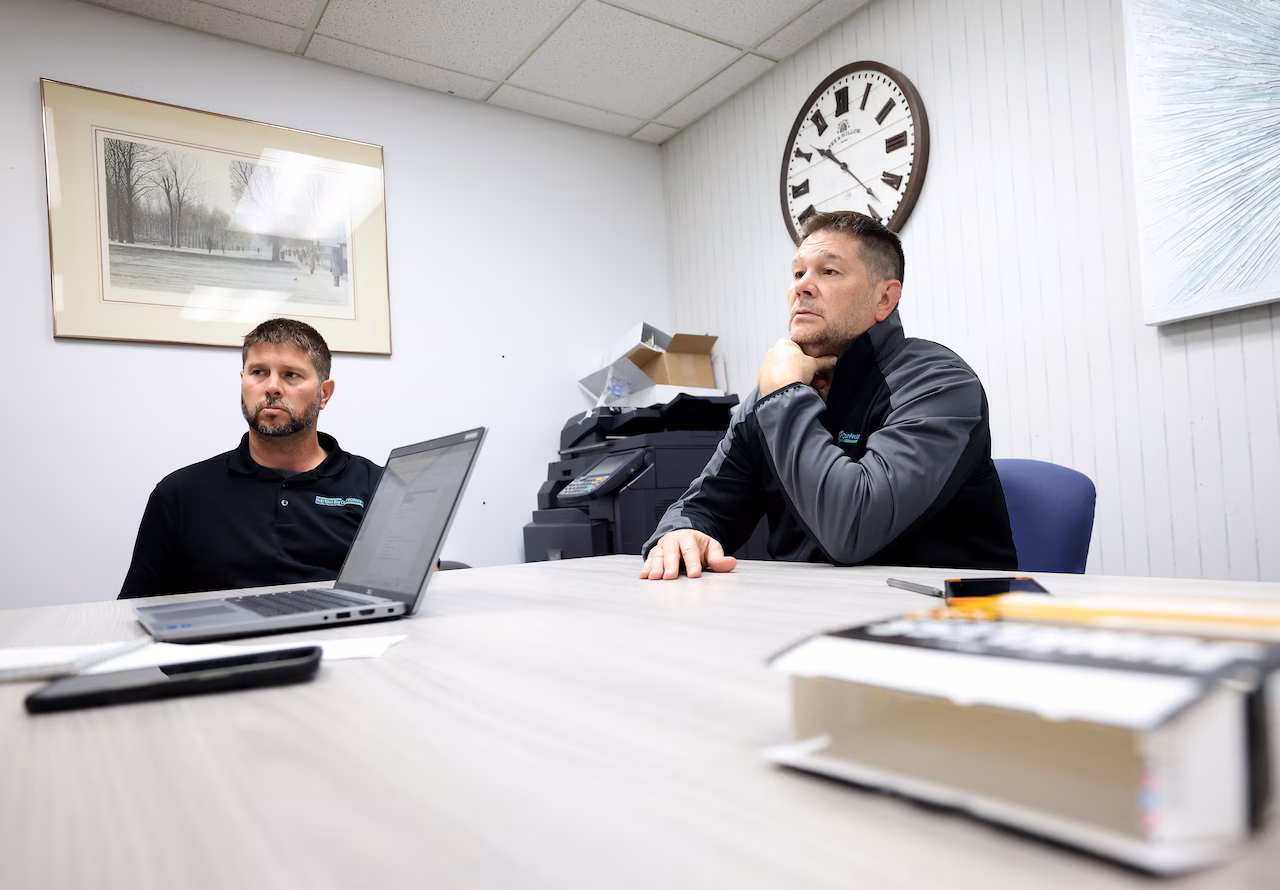 Featured image for Federal Raids in Upstate New York Detain Dozens Amid Conflicting Reports