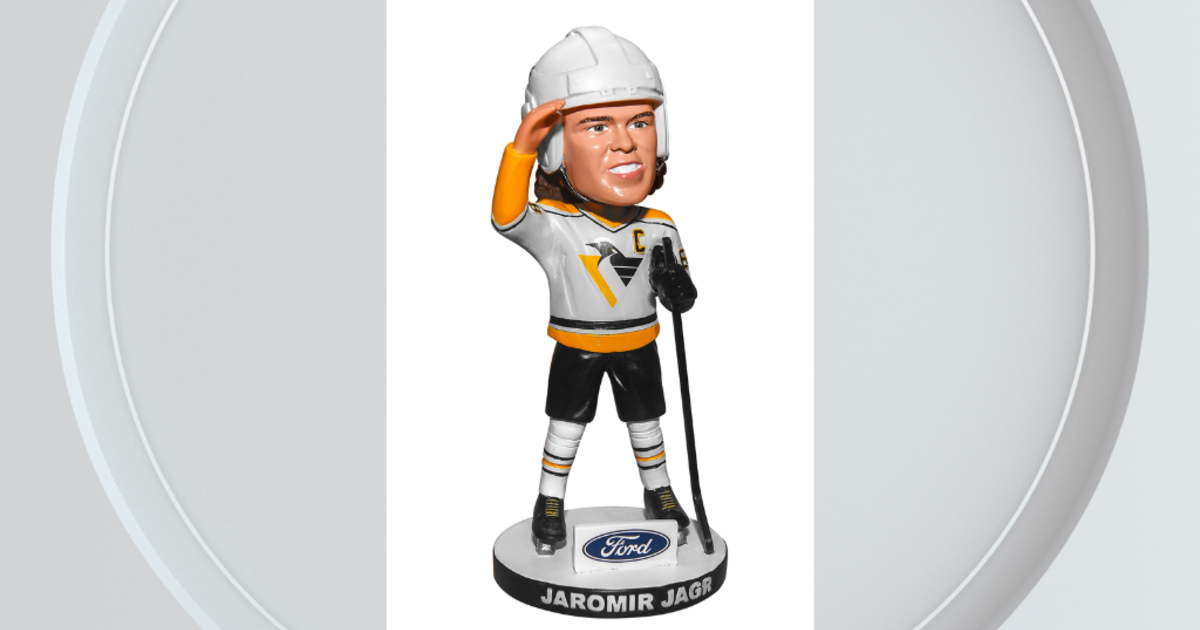 Featured image for Penguins' Jaromir Jagr Bobbleheads Stolen, Prompting Contingency Plan