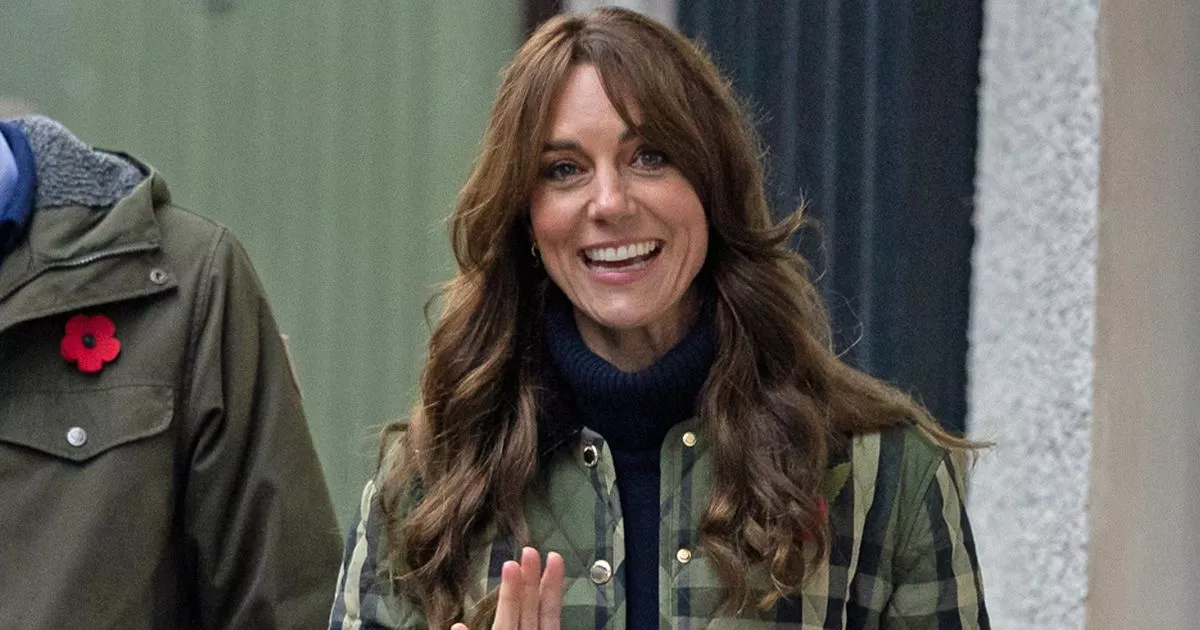 "Kate Middleton Takes George, Charlotte, and Louis for a Stroll in Windsor"