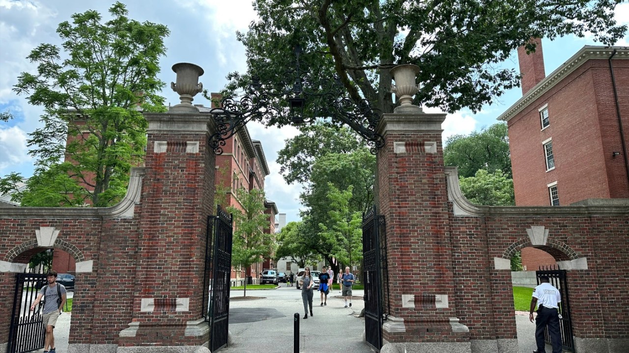 Antisemitism Accusations Rock Top Universities, Prompting Donor Exodus
