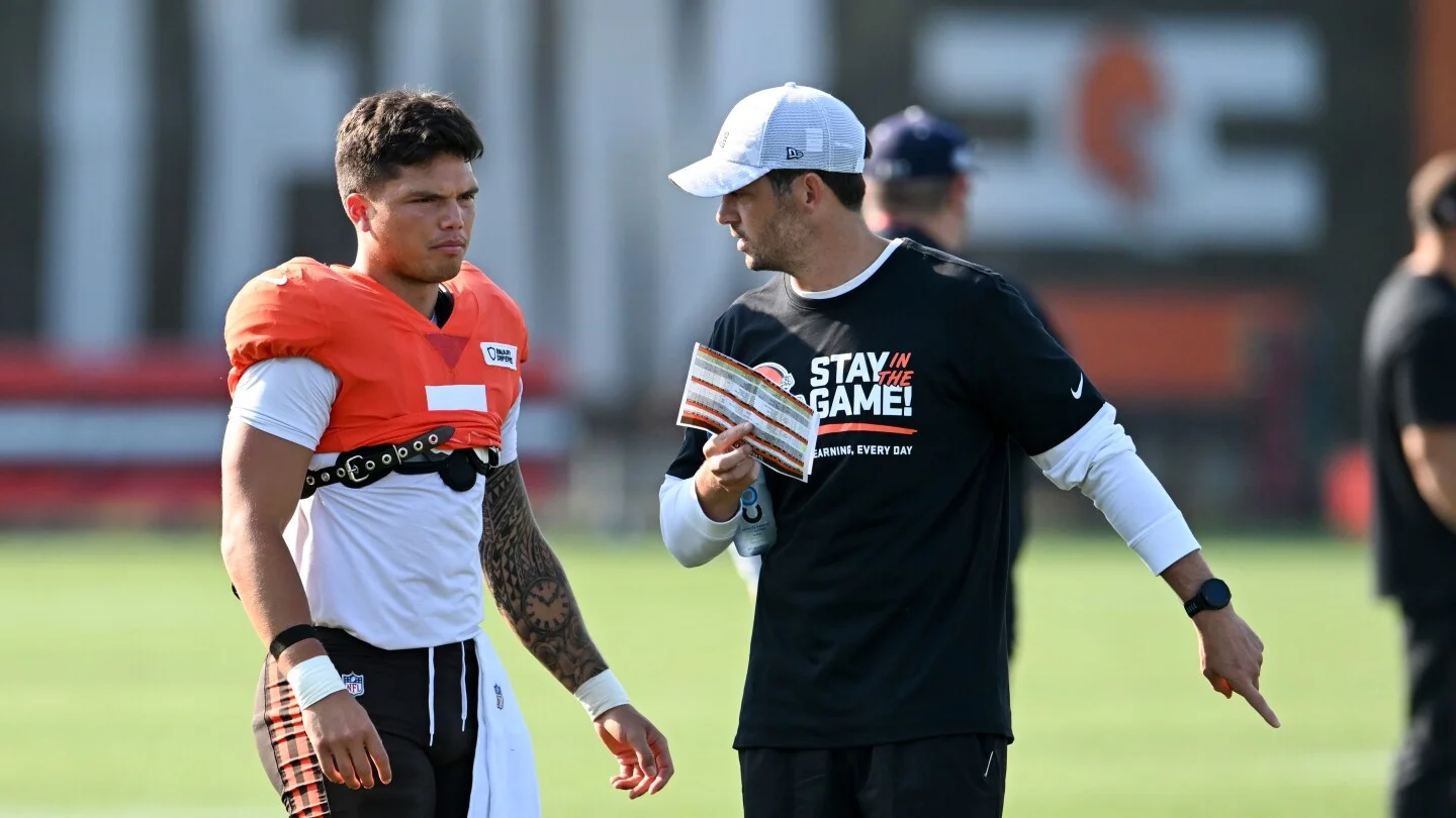 Browns Coach Kevin Stefanski Hands Off Play-Calling to OC Tommy Rees