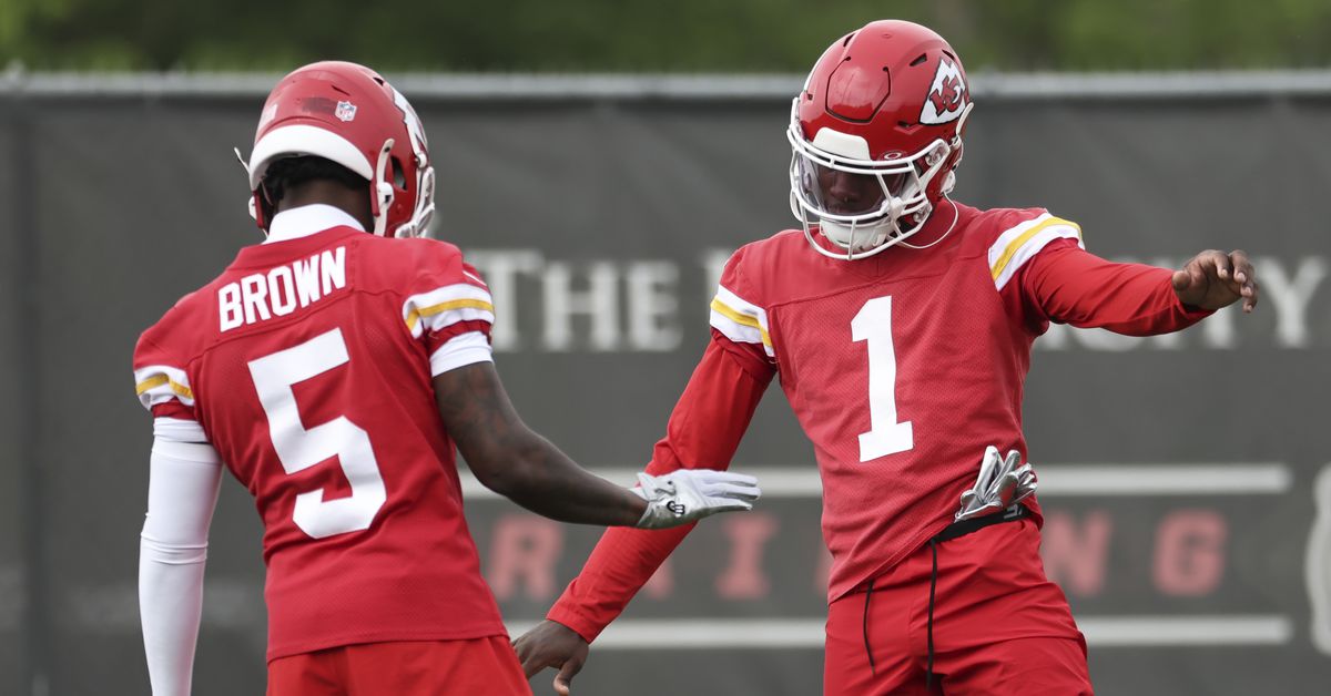 Featured image for NFL Team Offense Rankings: Who Leads and Who Lags in Skill Positions?