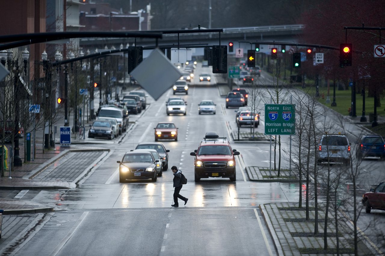"DUII Driver Causes Fatal Downtown Portland Crash, Killing 1 and Injuring 3"