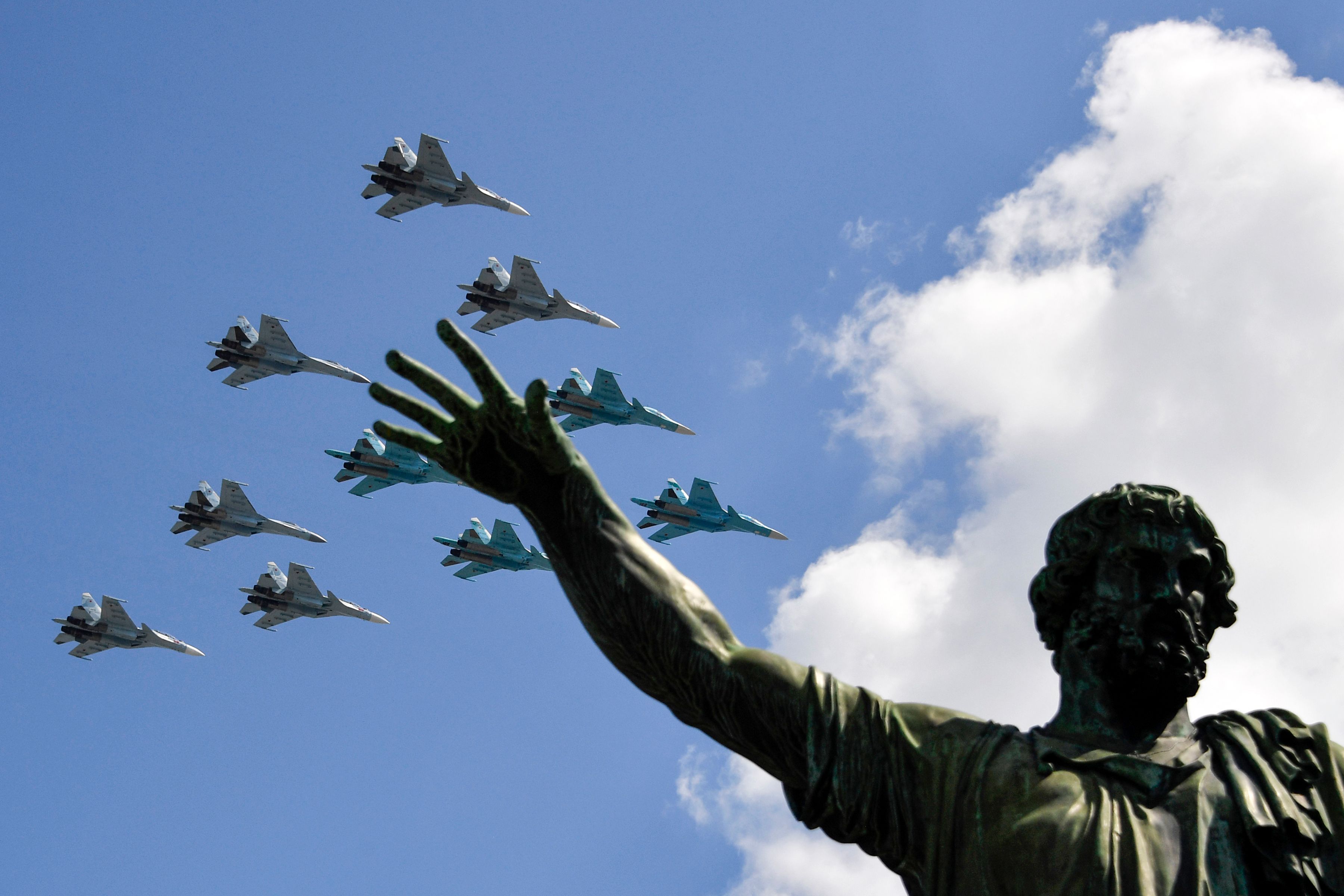 Featured image for "Russia's Aerial Crisis: Losses Mount as Fighter Jets Grounded"