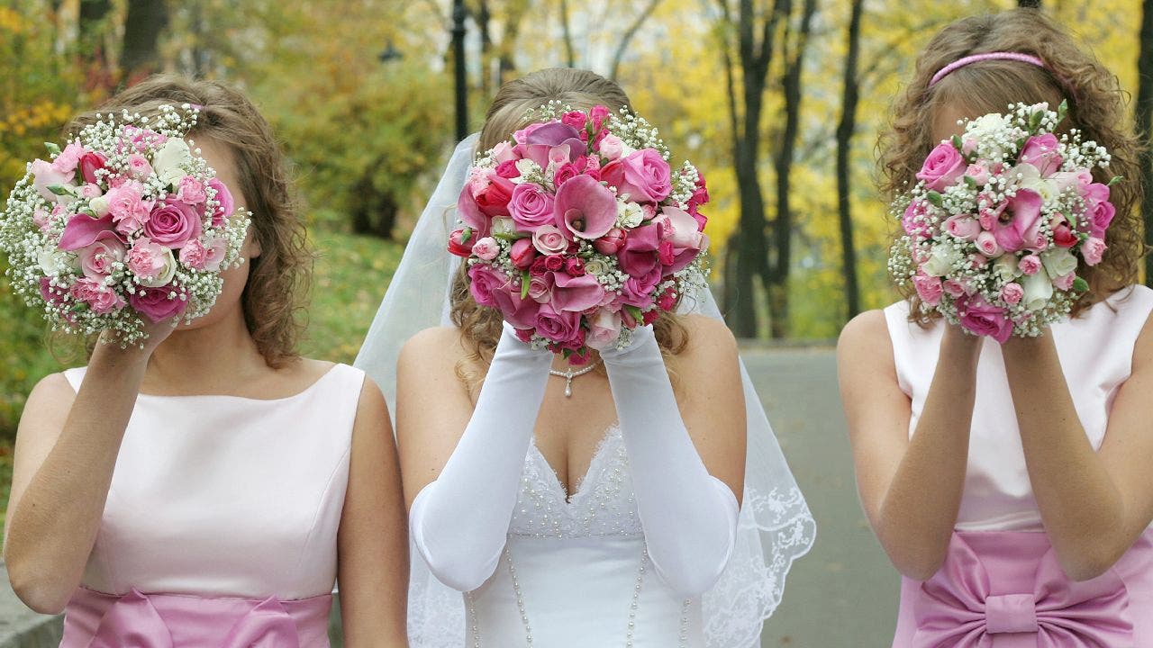 The High Cost of Being a Wedding Guest in 2023