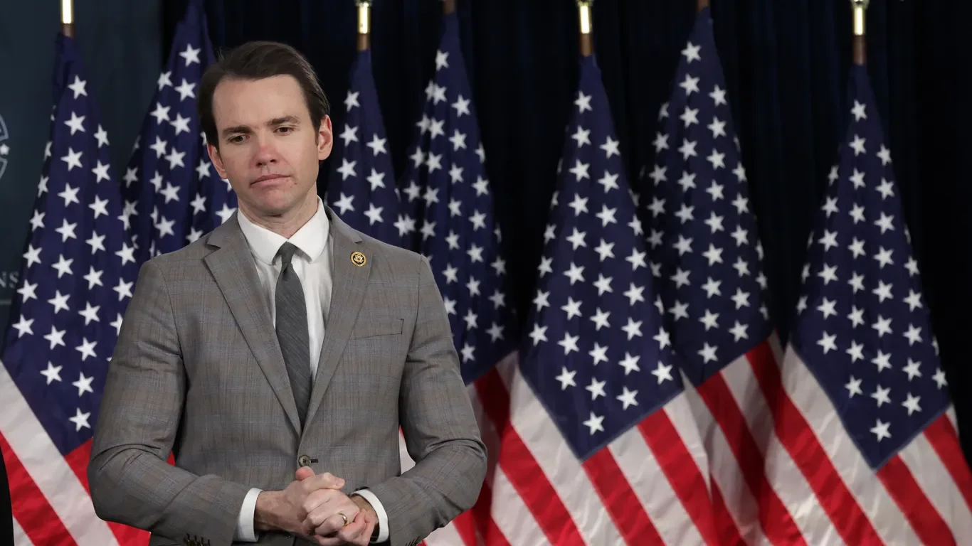 Kiley exits GOP to become Independent, narrowing Johnson's House majority