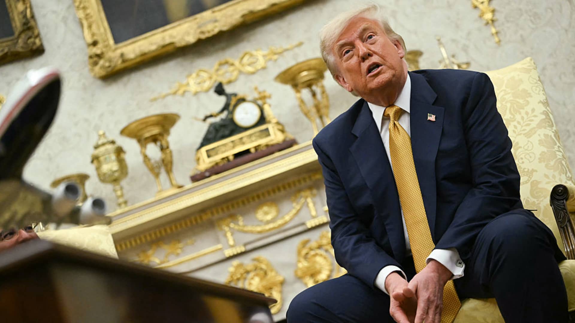 Trump Advocates 15-20% Tariffs on EU Goods Amid Market Uncertainty