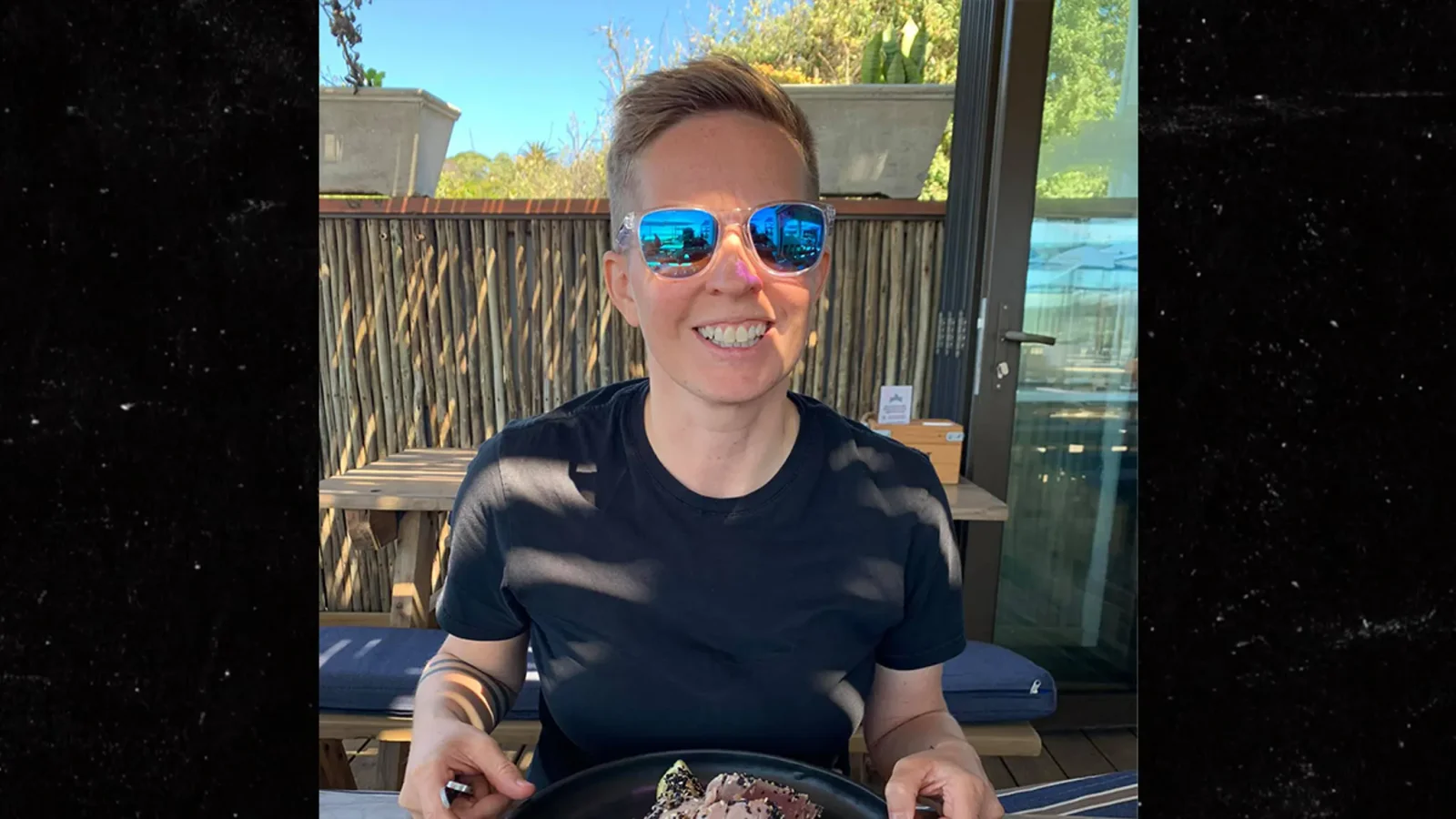 South African TV Chef Mynie Steffens Dies in Helicopter Crash