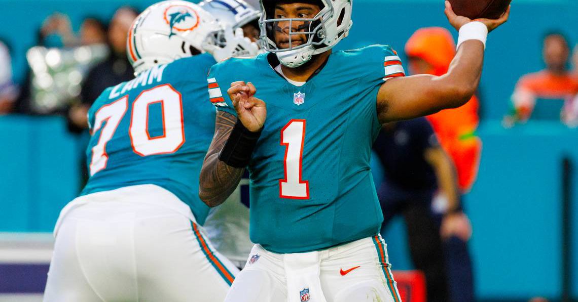 "Week 17 Showdown: Miami Dolphins Clash with Baltimore Ravens for AFC Supremacy"
