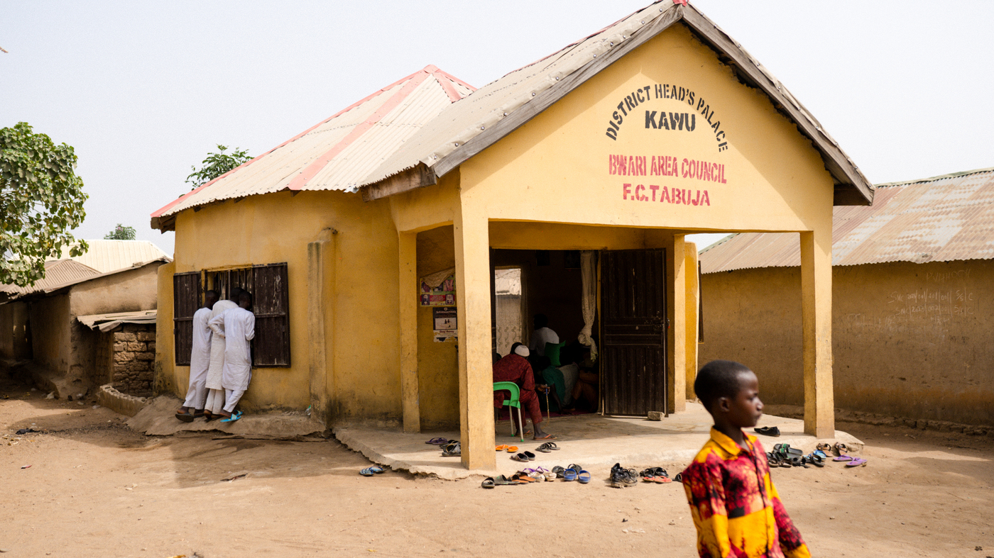 "Rising Kidnapping Crisis in Nigeria: Hundreds of Children Freed and Undergoing Counseling"