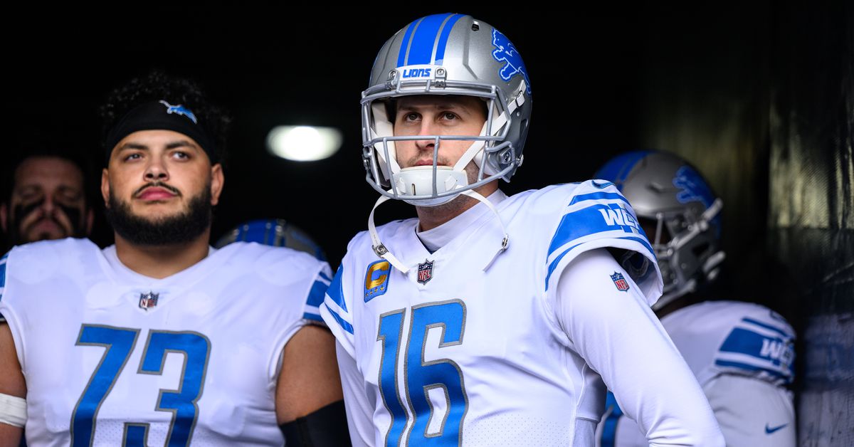 Featured image for "Previewing Lions vs. Cowboys: Depth Charts, DFS Picks, Livestream Info, and Expert Predictions"