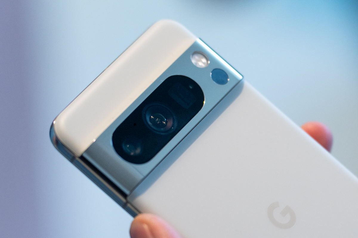 Featured image for "Pixel 8 Pro: The Ultimate Android Phone with a Stellar Camera"