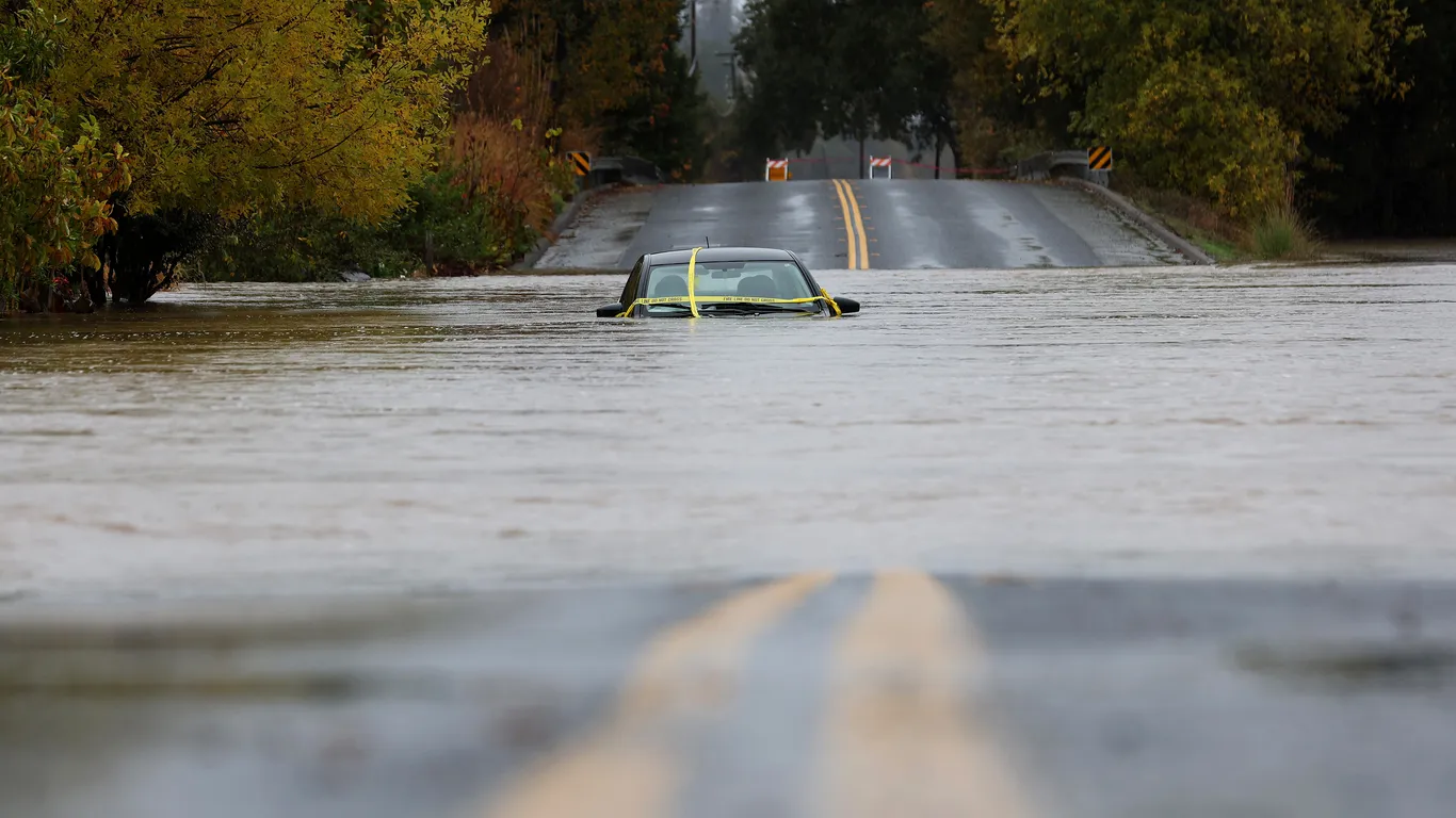 Featured image for Historic Storms and Flooding Ravage Northern California