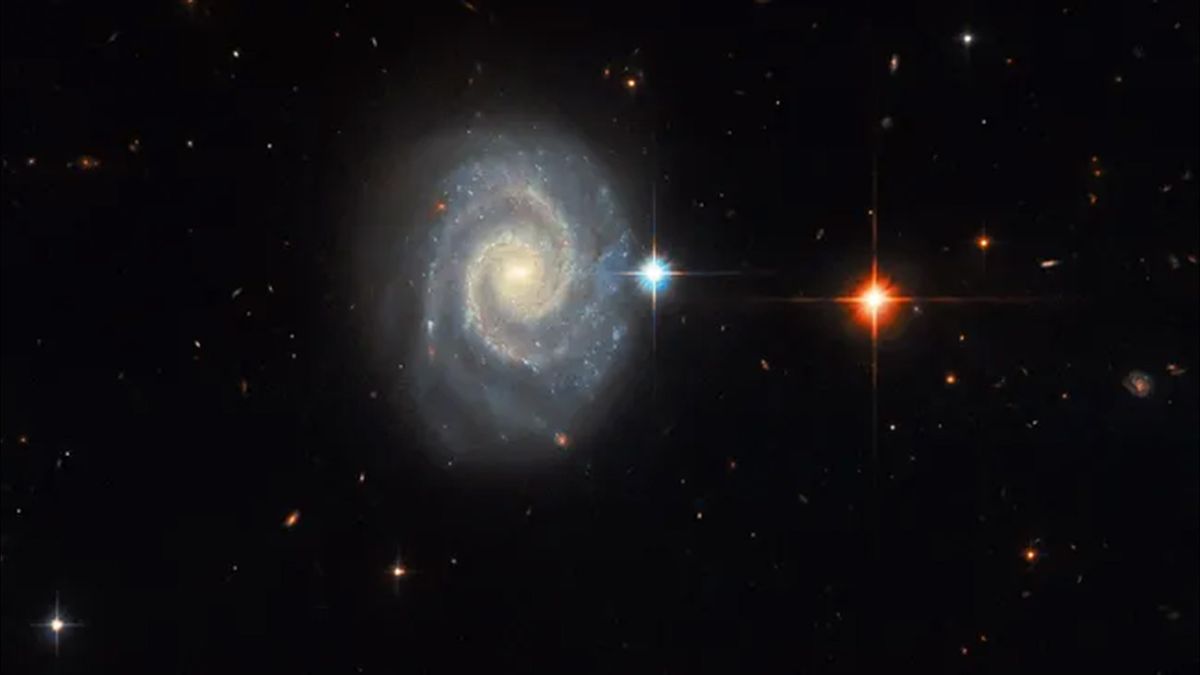 Featured image for Hubble Telescope's Stunning Capture of a Galaxy's 'Forbidden' Light