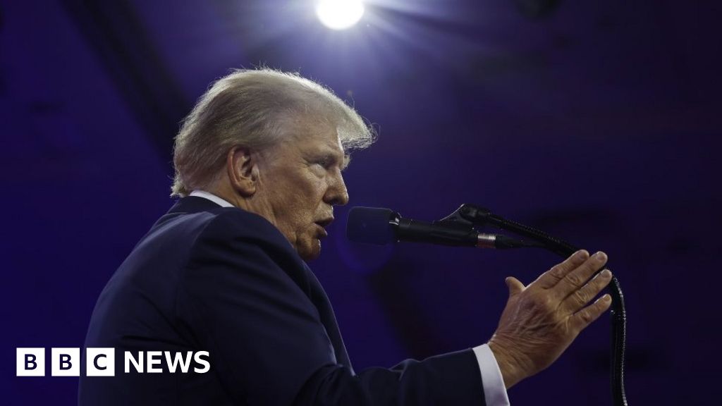 "Supreme Court's Potential Ruling on 14th Amendment Could Impact Trump's 2024 Bid"