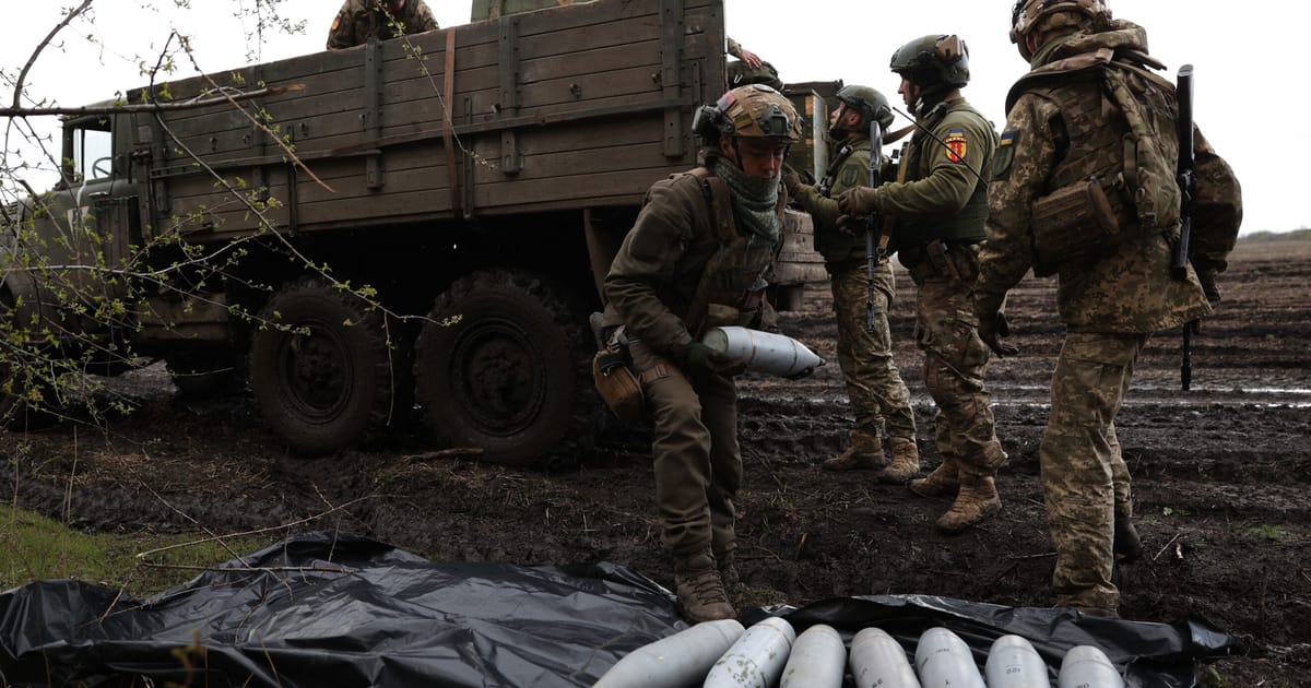 "European Union Urged to Boost Ukraine's Munitions Supply Amid Russian Threat"