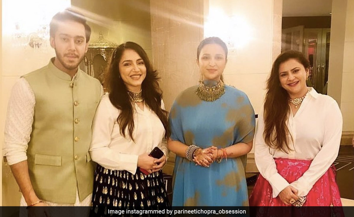 Featured image for Parineeti Chopra-Raghav Chadha's Wedding Moments Go Viral