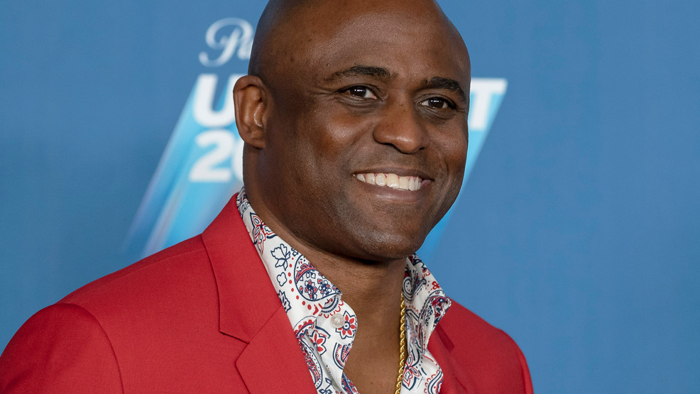 Featured image for 'Let's Make a Deal' Host Wayne Brady Opens Up About His Pansexuality