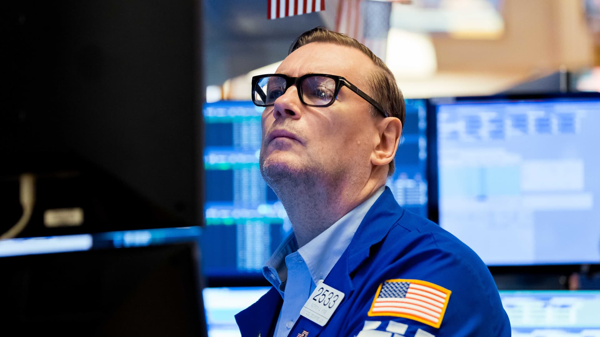 Stock Markets Hit New Highs Amid Fed Rate Cut Hopes and Tech Gains