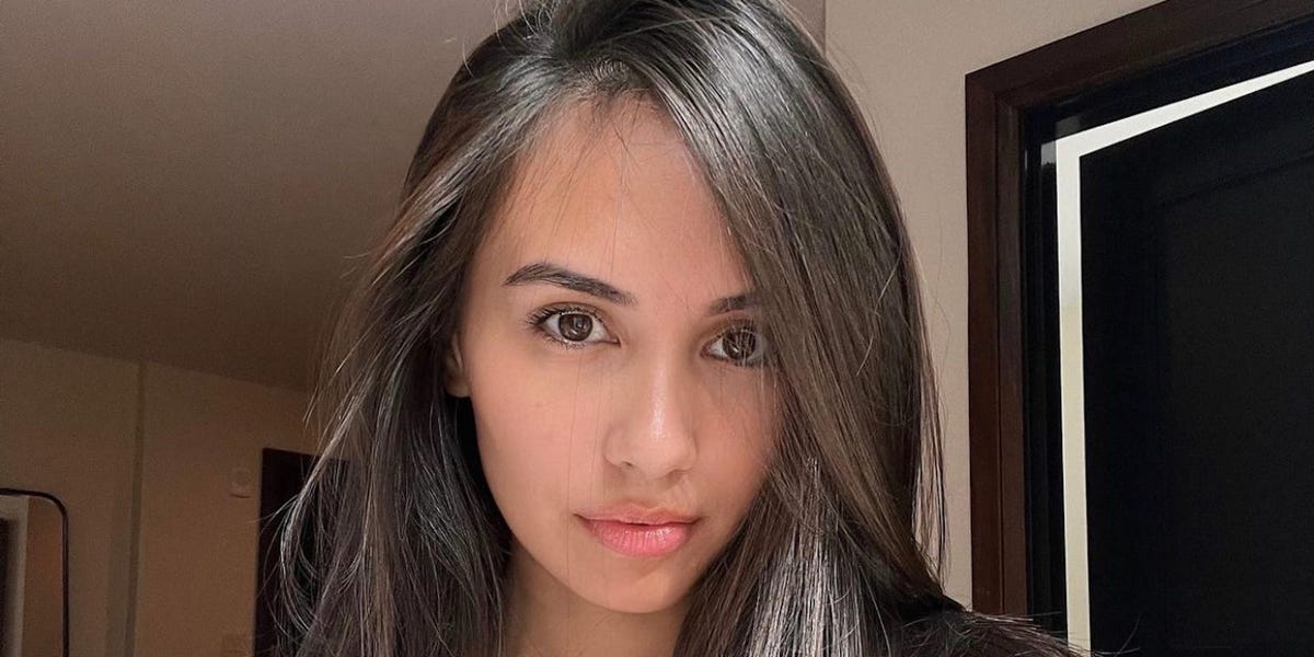 AI 'Virtual Girlfriend' Service Offered by Influencer for $1/Minute