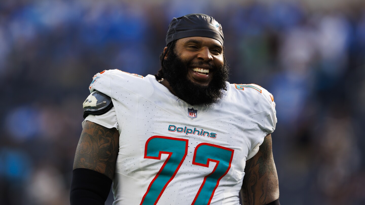 "Isaiah Wynn Returns to Miami Dolphins' O-Line"