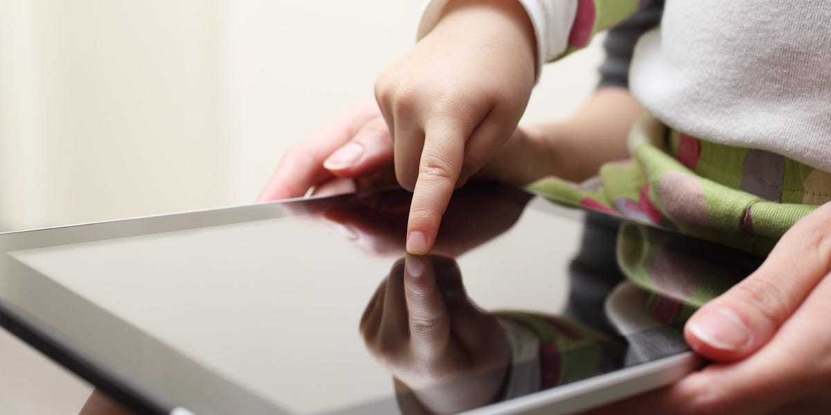 "Parenting Unconventionally: Embracing Early Screen Time Despite Expert Advice"