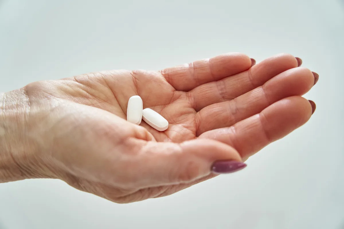 "Comparing Magnesium and Melatonin for Better Sleep: What You Need to Know"