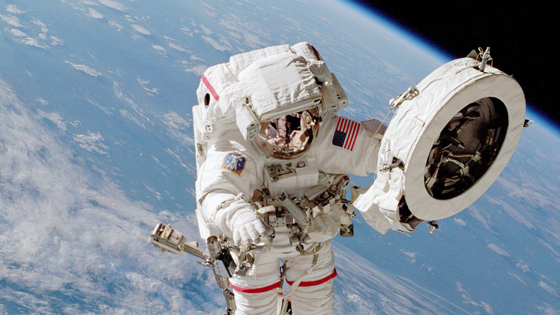 Featured image for The Disturbing Effects of Spacewalks on Astronauts' Fingernails