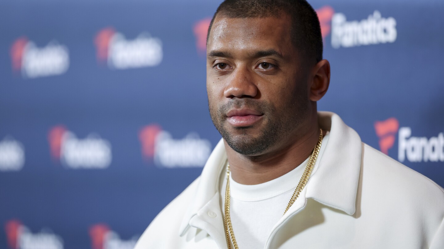 "Broncos Release Russell Wilson, Take Massive Cap Hit; Wilson Signs 1-Year Deal with Steelers"