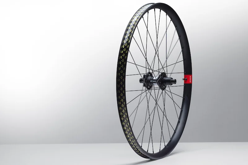 Featured image for Reserve Wheels Teams with DT Swiss for Adjustable Degree of Freedom Wheelsets