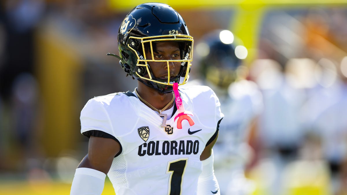 Featured image for "Colorado Football Faces Transfer Portal Exodus: Impact on 2024 Season"