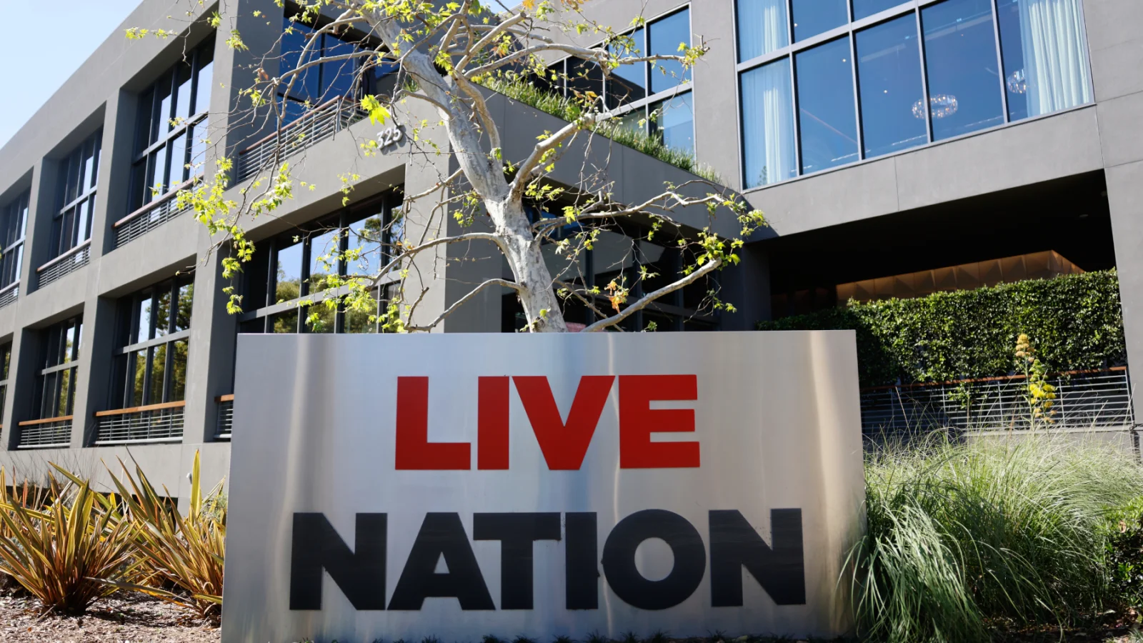 Live Nation Ticketing Executives Brag About Sky-High Parking Fees in Unsealed Messages
