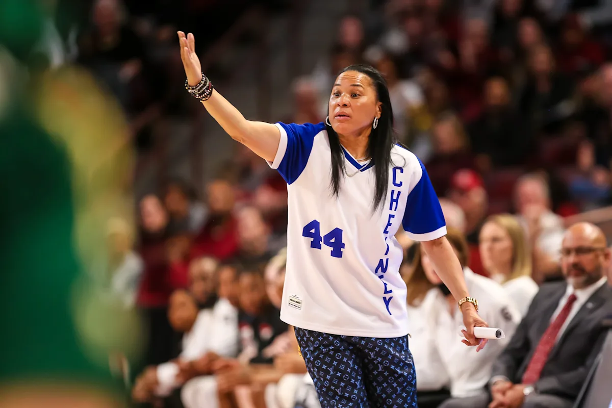 Dawn Staley's Vintage HBCU Jersey Steals the Show at March Madness.