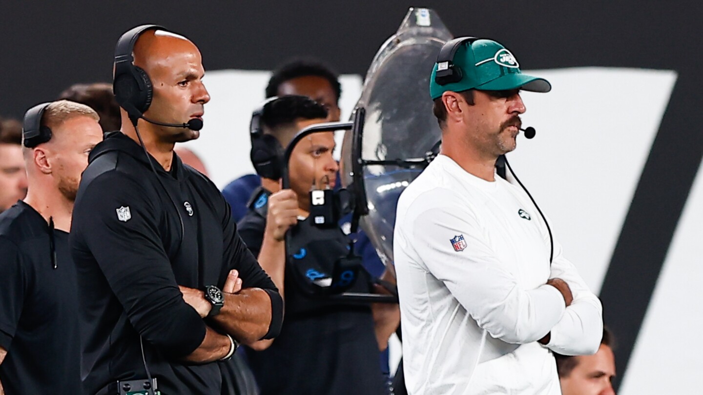 Robert Saleh's Evolving Stance Amidst Jets' Turmoil