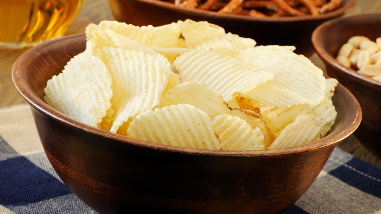 Featured image for No Bowl, No Problem: The Ultimate Chip Serving Hack