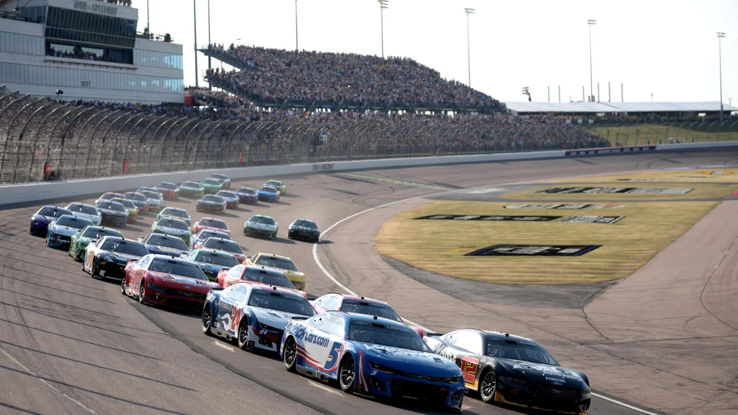 NASCAR Iowa Weekend Preview: Schedule, Drivers, and Odds