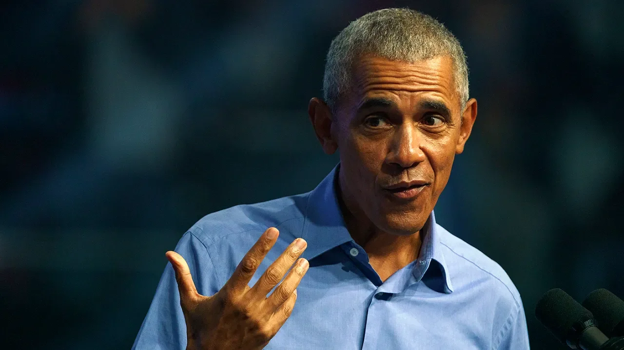 Russia Bans Obama, Maddow, Colbert and 500 Americans Over Sanctions.