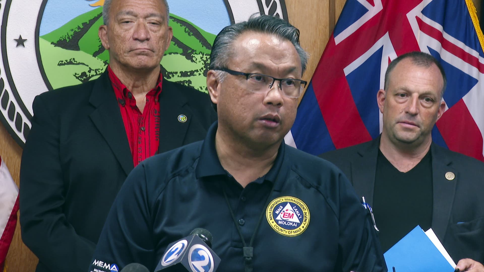 Resignation of Maui's Emergency Chief Sparks Controversy over Siren Activation during Wildfire