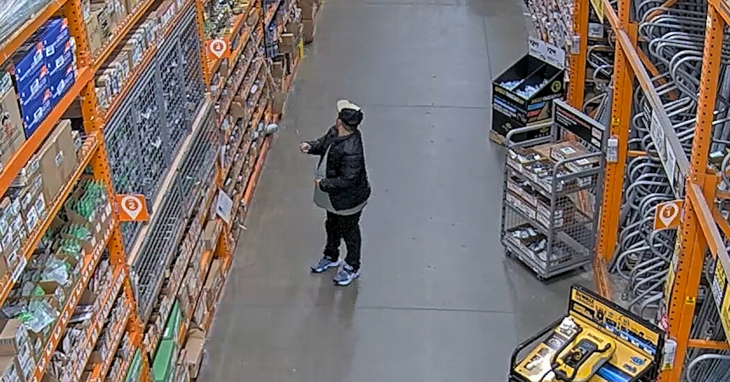 Featured image for 14 Arrested in $10 Million Southern California Home Depot Theft Ring