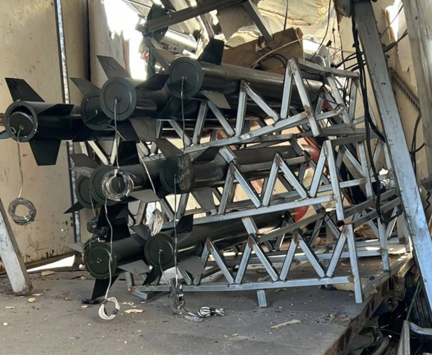 Tensions rise as Israel and Hezbollah engage in missile attacks