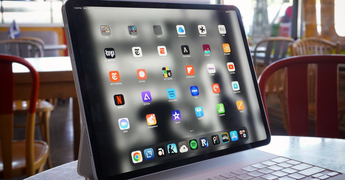 Featured image for Apple Confirms Accurate iPad Air Performance Amid M2 GPU Mix-Up