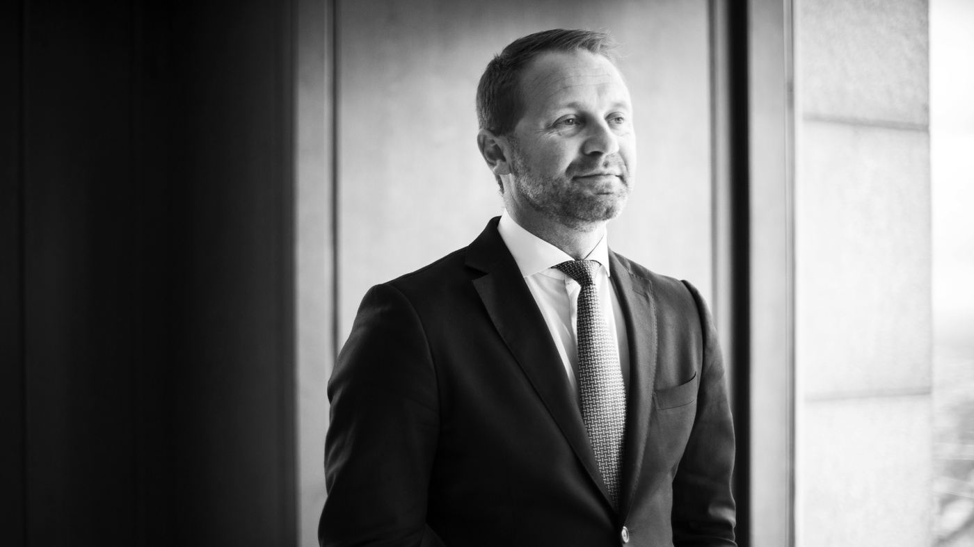 Featured image for "Wayne LaPierre's Exit Amid Corruption Case: The NRA's Uncertain Future"