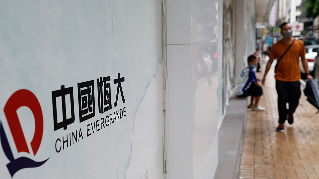 "Evergrande's Liquidation: A Lehman Brothers Déjà Vu for China's Economy"