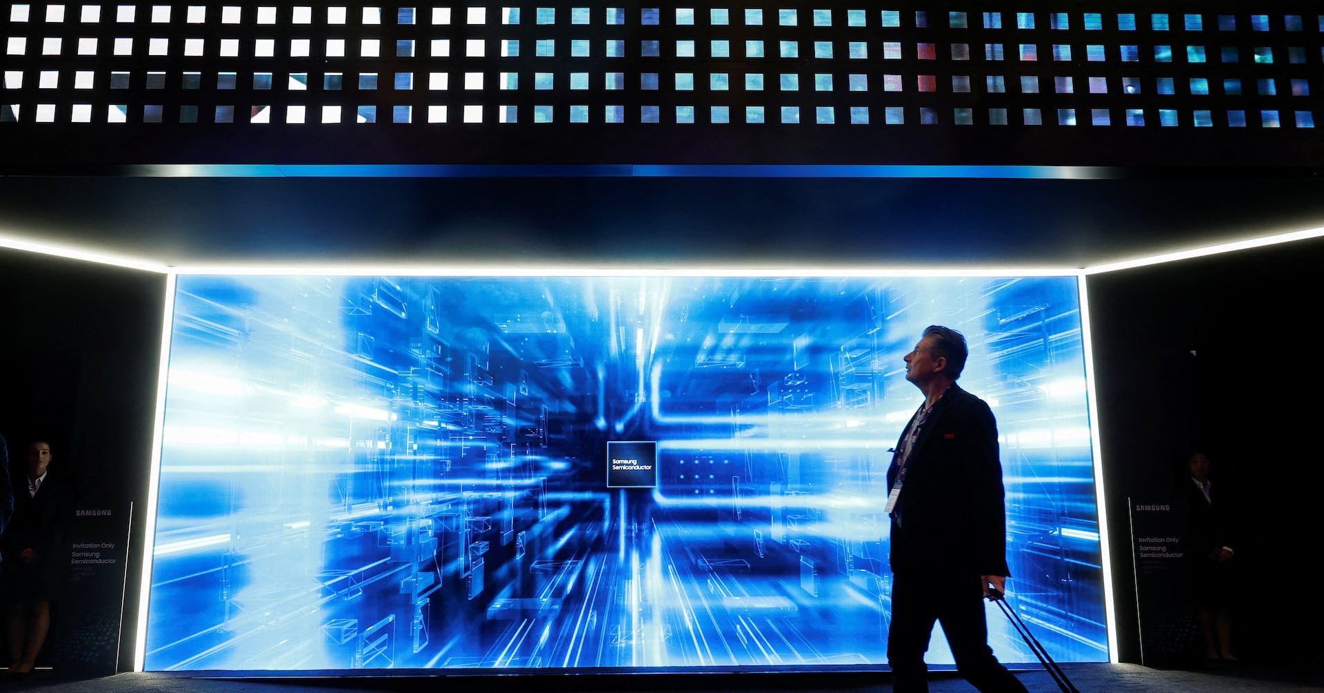 Featured image for Samsung's First-Quarter Profit Soars 10-Fold on Memory Chip Price Recovery